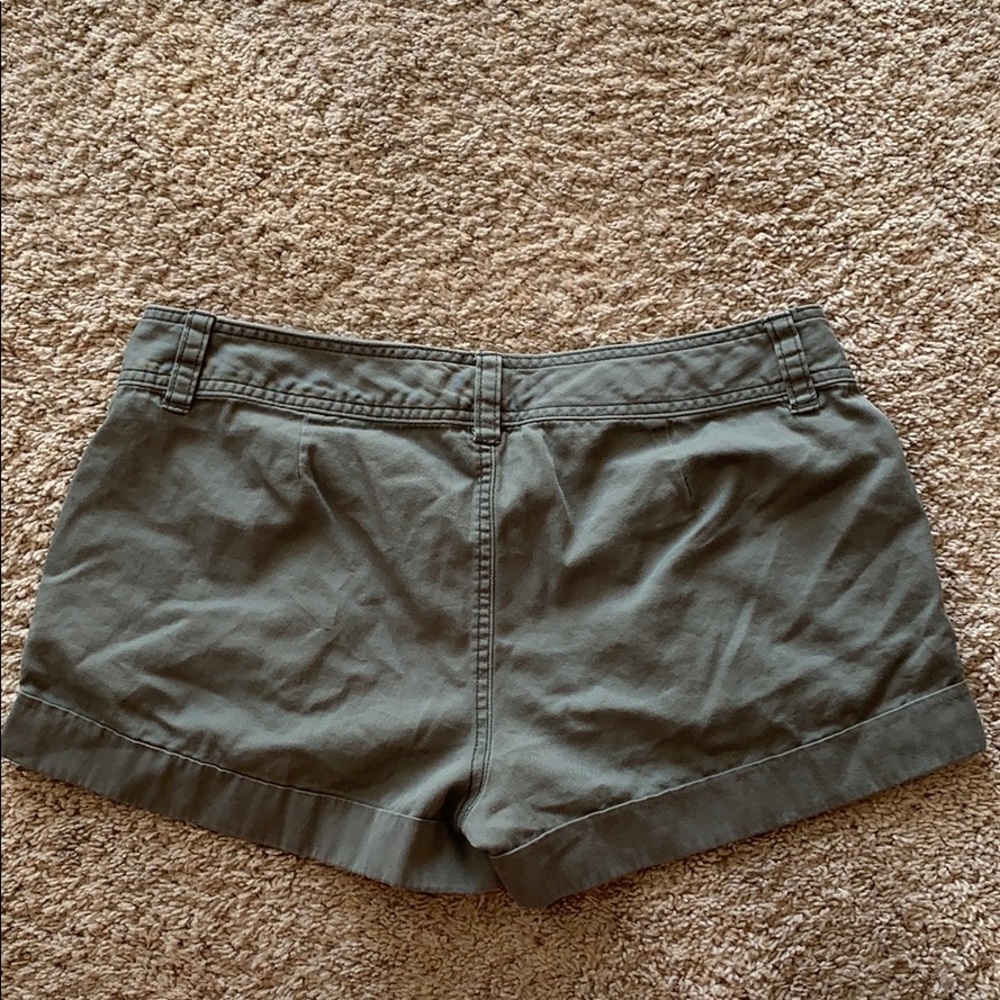 Express shorts - Picture 2 of 4